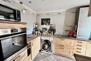 Property thumbnail 9