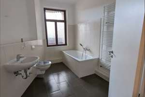  2-Zimmer, Küche, Balkon & Bad mit Wanne & Fenster  – Holzhäuser Straße 63, 4299 Stötteritz, Leipzig – Vorschaubild 2