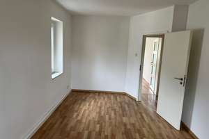 Wohnung mit Loggia in Zeisigwaldnähe -Chemnitz-Hilbersdorf – Trinitatisstraße 1, 9131 Hilbersdorf, Chemnitz – Vorschaubild 17