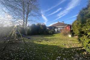 ++ BUNGALOW IN AUFDERHÖHE MIT TRAUMBLICK ++ – Solingen – Vorschaubild 2