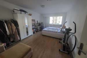 2-Zimmer-Wohnung mit Balkon in Frankfurt-Niederrad zu vermieten