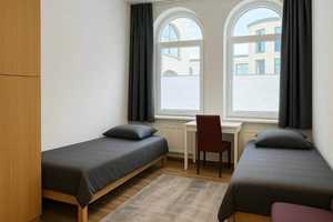 Property thumbnail 1