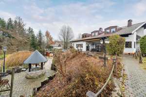 Repräsentatives Wohnhaus mit parkähnlicher Gartenanlage im Fichtelgebirge – Bayreuth (Kreis) – Vorschaubild 2