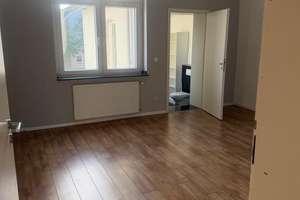 Schöne, große Altbauwohnung in Duisburg Hamborn – Die vollständige Adresse der Immobilie erhältst du vom Anbieter., 47166 Alt-Hamborn, Duisburg – Vorschaubild 2