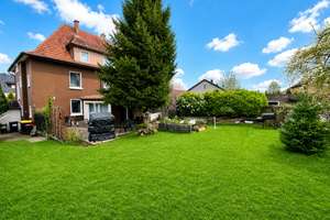 Attraktives Dreifamilienhaus in Bestlage von Bielefeld für Kapitalanleger und Eigennutzer – Die vollständige Adresse der Immobilie erhältst du vom Anbieter., 33611 Schildesche, Bielefeld – Vorschaubild 2