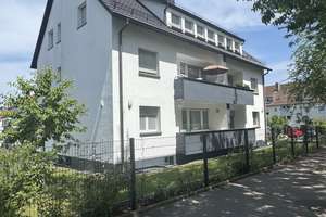 Kapitalanlage am Stuttgarter Stadtrand: Sehr gepflegtes Mehrfamilienhaus in ruhiger Lage – Landauer Straße 18, 70499 Weilimdorf (Ortsteil), Stuttgart – Vorschaubild 2