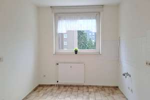 Grüne Aussicht inklusive! Charmante 2,5-Zimmer-Wohnung mit großem Balkon – Die vollständige Adresse der Immobilie erhältst du vom Anbieter., 44625 Herne-Süd, Herne – Vorschaubild 12
