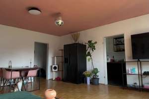 Möbelierte 2 Zimmer Wohnung mit Balkon mit Abschlagsumme