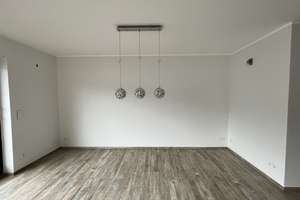 Lichtdurchflutete Wohnung am Unterbacher See – Die vollständige Adresse der Immobilie erhältst du vom Anbieter., 40627 Unterbach, Düsseldorf – Vorschaubild 4
