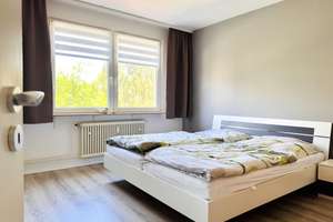 Süd-Balkon, viel Licht & Grünblick – ruhig gelegen und voller Möglichkeiten! – 23570 Travemünde, Lübeck – Vorschaubild 16