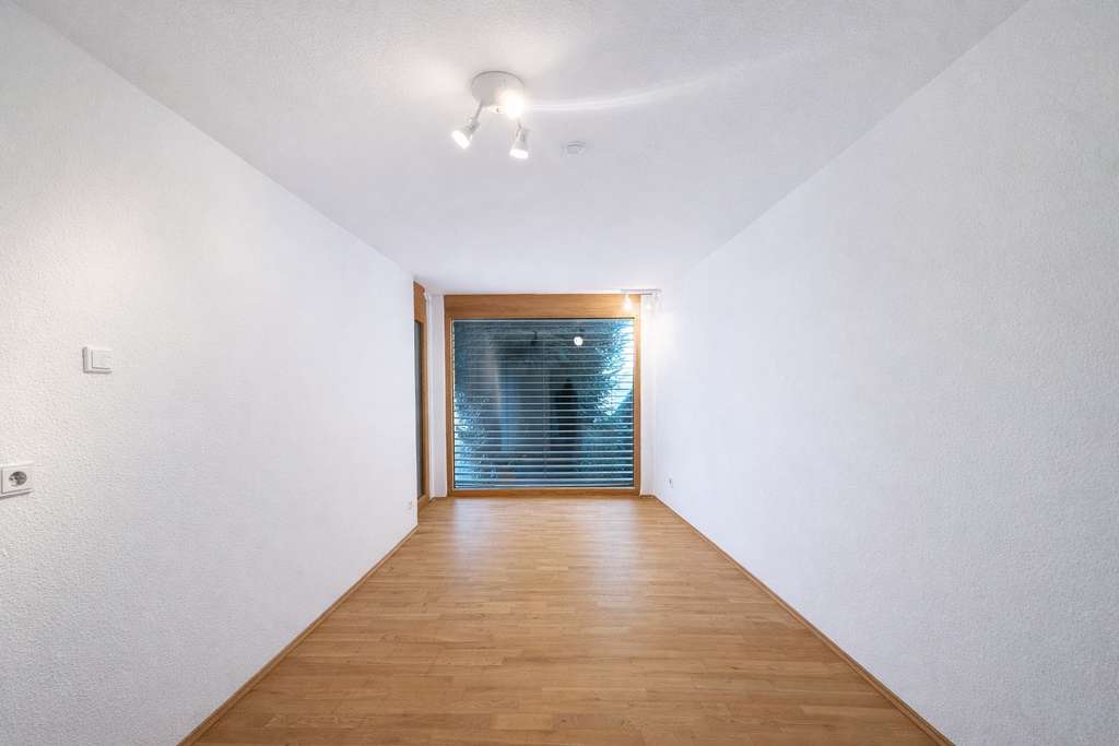 Immobilie in Eltville am Rhein - Ruhig gelegenes Haus mit großem Potenzial - Bild 3