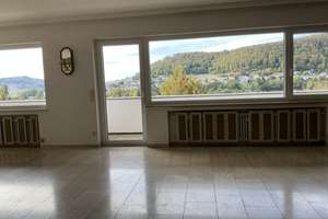 Geräumige Villa mit Einliegerwohnung in Panoramawohnlage mit großer Terrasse/ Loggia – 72458 Albstadt – Vorschaubild 2