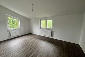 Perfekt für mich: praktische 3-Zimmer-Dachgeschosswohnung – Am Queckenberg 28B, 38120 Weststadt, Braunschweig – Vorschaubild 3