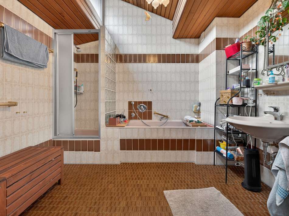 Badezimmer 1