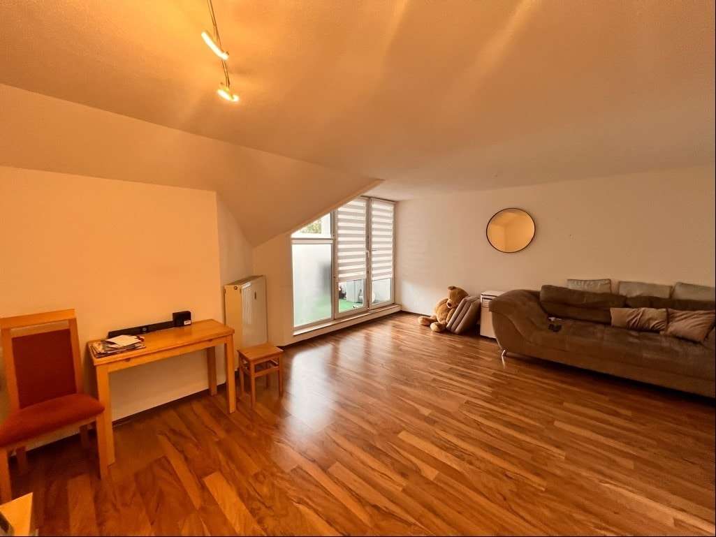 Immobilie in Riedlingen - Dachgeschosswohnung mit Loggia, Galerie und Stellplatz in begehrter Lage von Riedlingen  - Bild 2