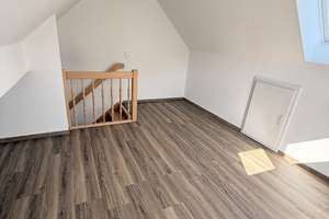 Liebevoll renovierte Haushälfte mit ca. 95 m², großer Terrasse & Waldrandlage – 99198 Udestedt – Vorschaubild 12