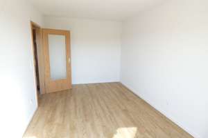 Gemütliches Apartment- mit Balkon und PKW-Stellplatz inklusiv* – Wolfgang-Heinze-Str. 55, 4277 Connewitz, Leipzig – Vorschaubild 4