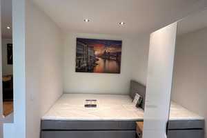 Möbliertes 1,5 Zimmer Design-Apartment mit Garten –  Erstbezug am Olympiapark – Helene-Lange-Weg 7, 80637 München – Vorschaubild 12