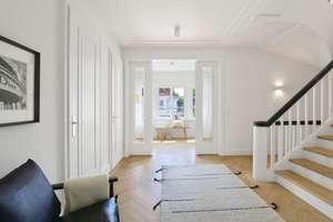 CHARMANTES TRAUMHAUS IN RUHIGER BESTLAGE! – Die vollständige Adresse der Immobilie erhältst du vom Anbieter., 81925 Herzogpark, München – Vorschaubild 3