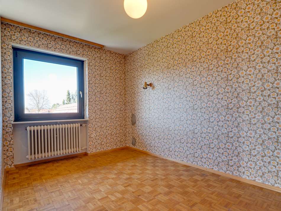 Zimmer 2 OG
