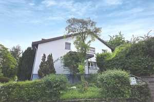 Großzügiges Zweifamilienhaus mit Traumgarten und Potenzial in Großsachsenheim – Ludwigsburg (Kreis) – Vorschaubild 3