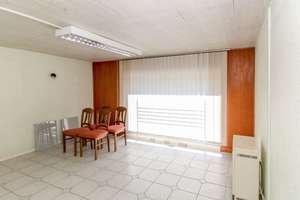 Einfamilienhaus mit Scheune und Nebengebäude in Oberkatz – Die vollständige Adresse der Immobilie erhältst du vom Anbieter., 36452 Oberkatz – Vorschaubild 11