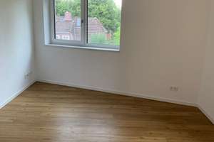 Einziehen und Wohlfühlen - Balkon und Einbauküche – Holsteiner Chaussee 193, 22457 Schnelsen, Hamburg – Vorschaubild 2
