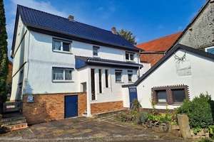 EFH mit Garage und Carport in Schwalmtal-Hopfgarten – Die vollständige Adresse der Immobilie erhältst du vom Anbieter., 36318 Schwalmtal – Vorschaubild 2
