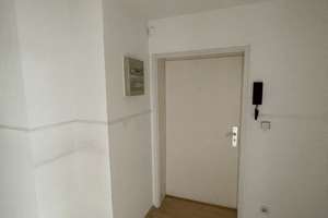 Schicke Dachgeschosswohnung im Herzen Tempelhofs – Friedrich-Franz-Straße 13, 12103 Tempelhof, Berlin – Vorschaubild 4