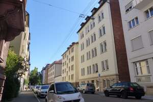 TOP-sanierte Stadtwohnung. Balkon, EBK, Duschbad – Schlosserstraße 33, 70180 Lehen, Stuttgart – Vorschaubild 2