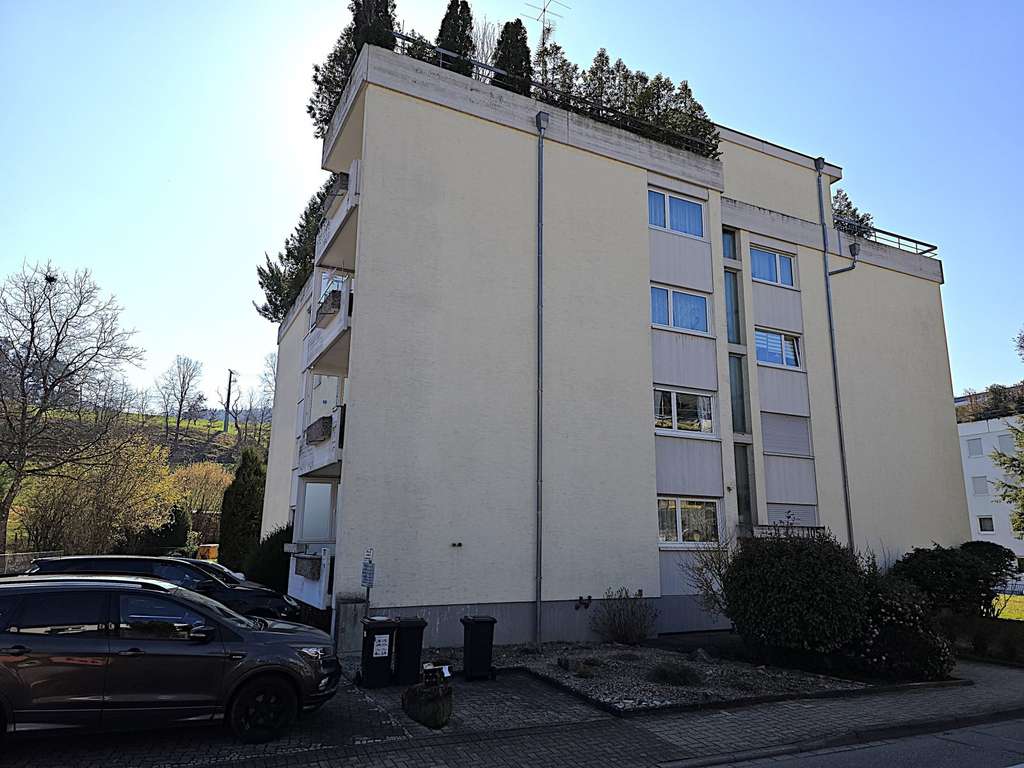 Immobilie in Inzlingen - 4,5 Zi.-ETW mit EBK, Balkon, Aufzug & TG-Platz - Bild 0