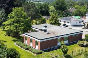 durchdachtes Architektenhaus mit besonderem Flair  – Die vollständige Adresse der Immobilie erhältst du vom Anbieter., 95192 Lichtenberg – Vorschaubild 3