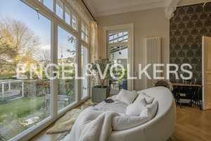 Elegante Stadtvilla mit großem Garten – Hamburg – Vorschaubild 3