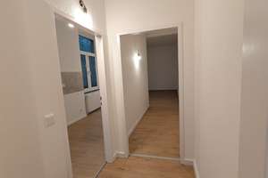 Nähe TH -Köln - Helle 2-Zimmer-Wohnung mit Balkon & neu saniertem Bad in Köln – 41 m² – Die vollständige Adresse der Immobilie erhältst du vom Anbieter., 51105 Humboldt/Gremberg, Köln – Vorschaubild 3