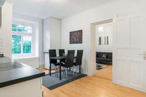 Direkt am UKE: 2-Zimmer-Altbau mit Wohnküche - 2er-WG, Kapitalanlage, eigenes Zuhause in Eppendorf – 20251 Eppendorf, Hamburg – Vorschaubild 2