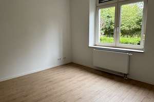 Helle 2-Zimmer Wohnung im EG in Krefeld-Kempener Feld/Baackeshof