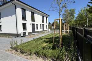 Ihr neues Zuhause: Exklusive Neubau-Doppelhaushälfte – hochwertig und bezugsfertig. – Die vollständige Adresse der Immobilie erhältst du vom Anbieter., 15827 Blankenfelde-Mahlow – Vorschaubild 1