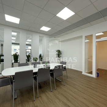 Moderne Gewerbeeinheit in Köln-Zollstock!