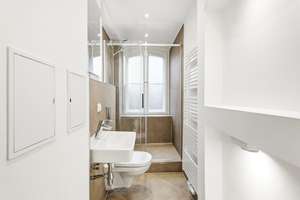 **Modern sanierte Hochparterre-Wohnung mit optimalem Grundriss und ruhigem Balkon zum begrünten Inne – Die vollständige Adresse der Immobilie erhältst du vom Anbieter., 12157 Schöneberg, Berlin – Vorschaubild 15
