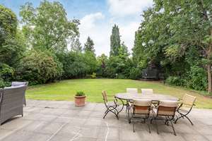 Exklusive Luxusvilla am México Platz - Provisionsfrei vom Eigentümer – Die vollständige Adresse der Immobilie erhältst du vom Anbieter., 14163 Zehlendorf, Berlin – Vorschaubild 3
