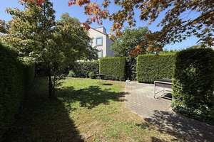Wohnen auf zwei Ebenen- charmante Maisonette-Wohnung mit Garten und Haus-im-Haus-Charakter – Die vollständige Adresse der Immobilie erhältst du vom Anbieter., 81825 Gartenstadt Trudering, München – Vorschaubild 23