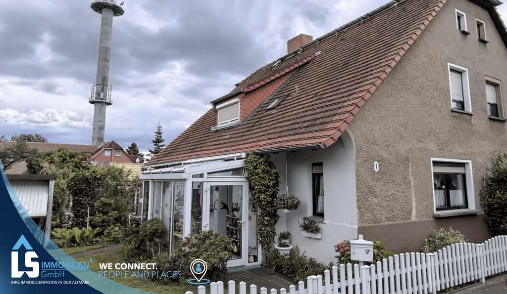 Immobilie in Perleberg - Ruhig gelegene Doppelhaushälfte mit Grundstück mitten in Perleberg - Bild 0