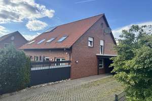Vielseitiges Wohnhaus mit drei Wohneinheiten in begehrter Lage von Reislingen Süd/West – Die vollständige Adresse der Immobilie erhältst du vom Anbieter., 38446 Reislingen, Wolfsburg – Vorschaubild 2