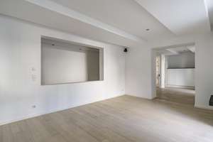 NEU *Paul & Partner* EXKLUSIVES WOHNEN IN BESTER LAGE MIT DESIGNKÜCHE, 3 STELLPLÄTZEN & TERRASSE ! ! – Die vollständige Adresse der Immobilie erhältst du vom Anbieter., 65189 Südost, Wiesbaden – Vorschaubild 14