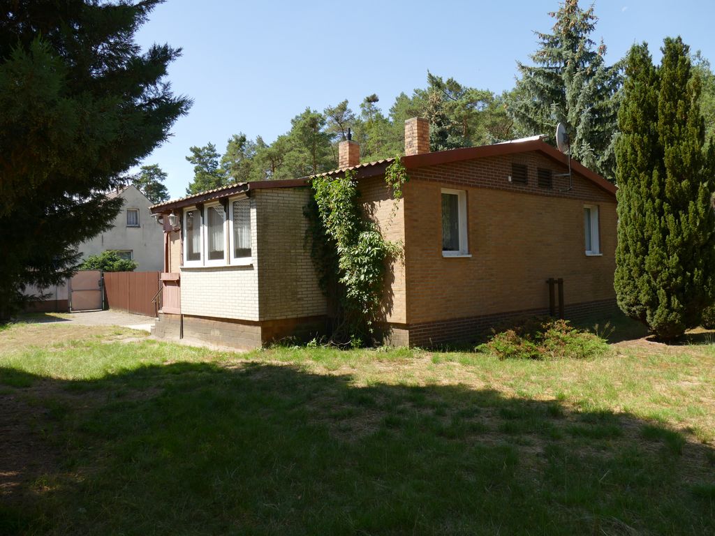 Kleines ländliches Domizil in idyllischer Lage am Waldrand zu verkaufen!