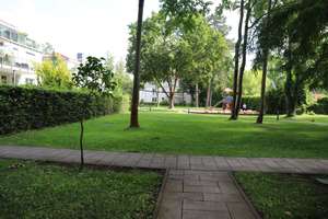 Sanierte 3 Zimmer-Wohnung+Balkon in Bestlage von Babelsberg Nord – Rosa-Luxemburg-Str. 4b, 14482 Babelsberg Nord, Potsdam – Vorschaubild 2