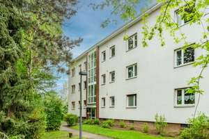 Ready-to-occupy 2-room apartment with west-facing balcony – Die vollständige Adresse der Immobilie erhältst du vom Anbieter., 12349 Buckow, Berlin – Vorschaubild 2