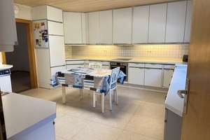 Gelegenheit: 2 Häuser m. ehem. Gastwirtschaft bzw. Büro od. Laden, ca. 300 m2, PV-Anlage + 3 Garagen – Die vollständige Adresse der Immobilie erhältst du vom Anbieter., 94265 Patersdorf – Vorschaubild 9