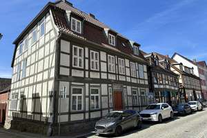 Mehrfamilienhaus in attraktiver Innenstadtlage nahe dem Warener Stadthafen mit Nebengelass & Innenho – Die vollständige Adresse der Immobilie erhältst du vom Anbieter., 17192 Waren (Müritz) – Vorschaubild 1