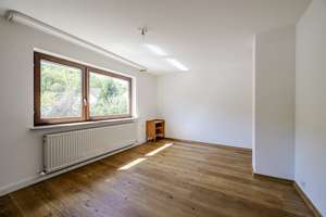 Reiheneckhaus mit Ausbaureserven – familienfreundlich, gepflegt, sonniger Garten – Die vollständige Adresse der Immobilie erhältst du vom Anbieter., 70499 Bergheim, Stuttgart – Vorschaubild 9